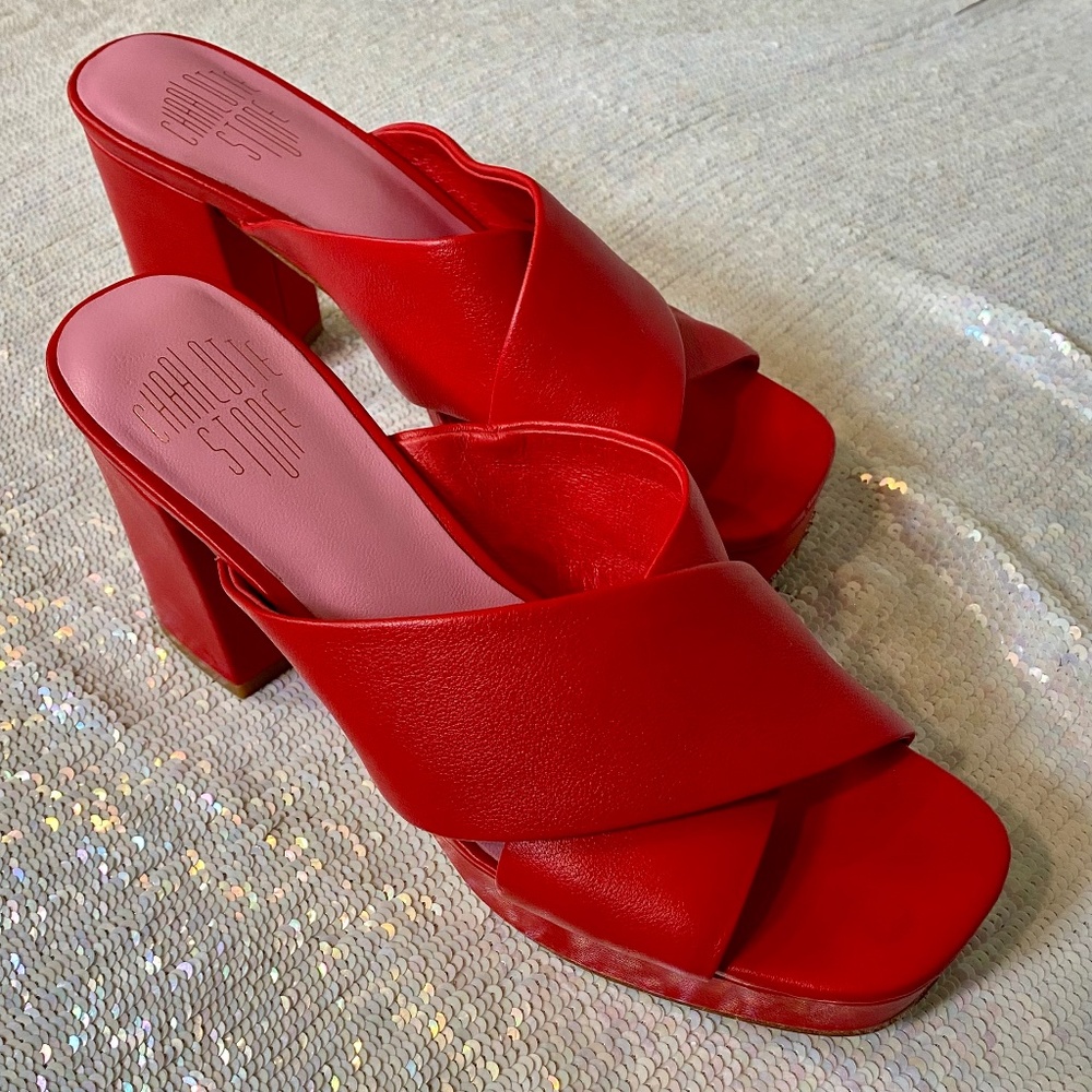 Charlotte Stone Sylvia Platforms Red
